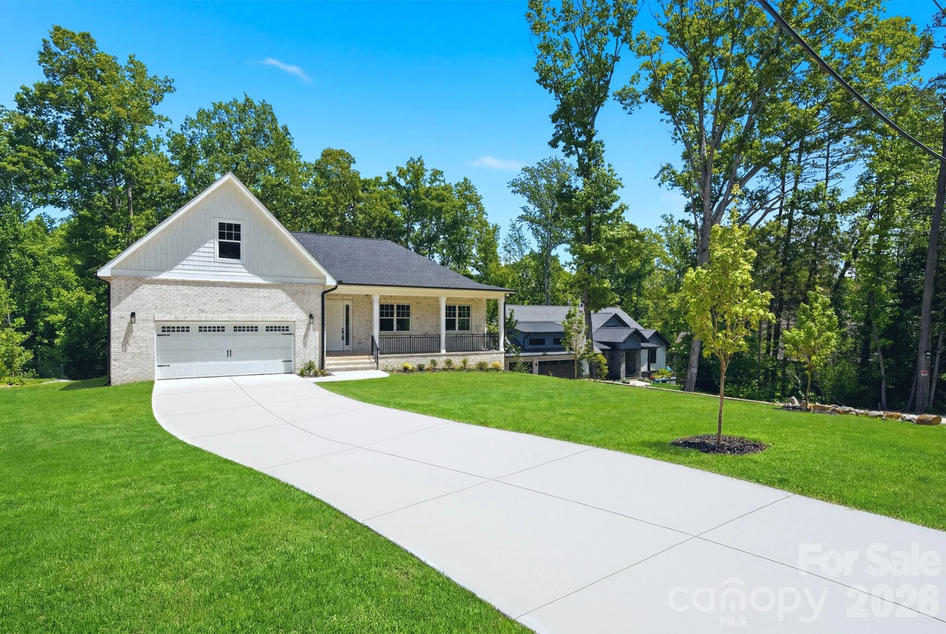 825 Breezewood Drive - Photo 3
