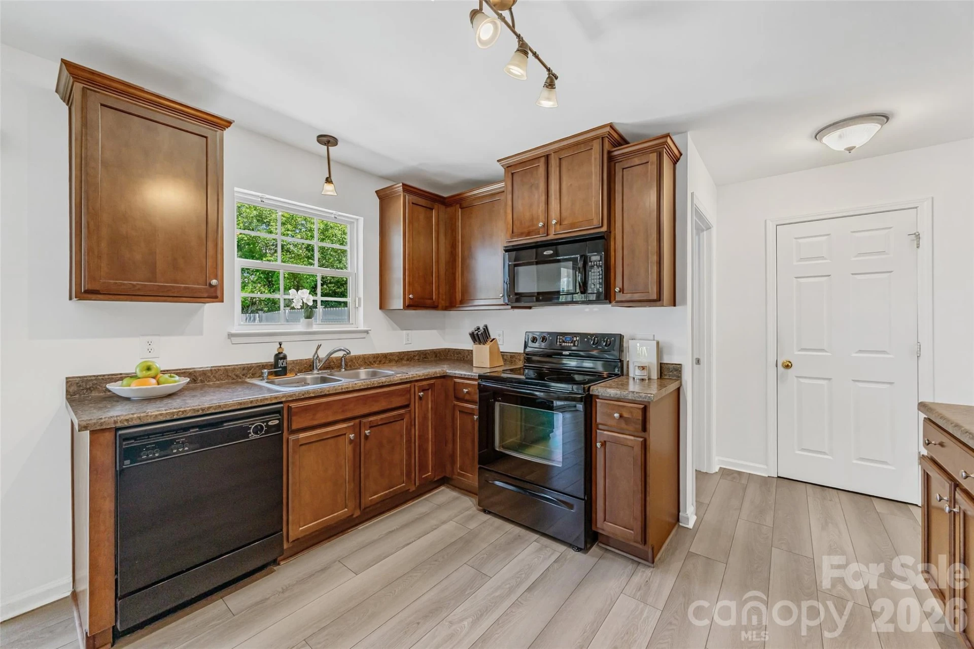 1472 Haverford Road - Photo 7