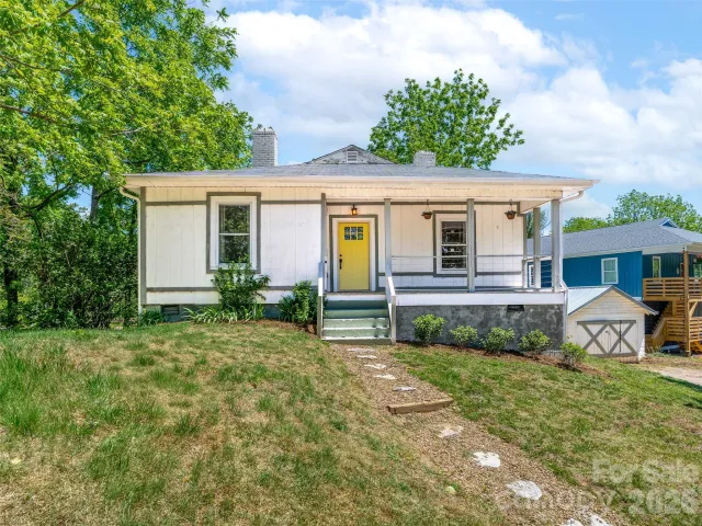 125 Edwards Avenue