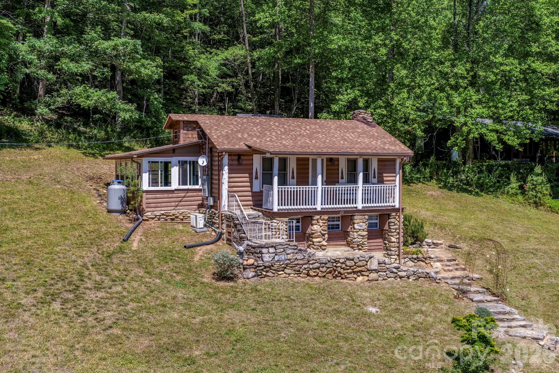 102 Jack London Road - Photo 4