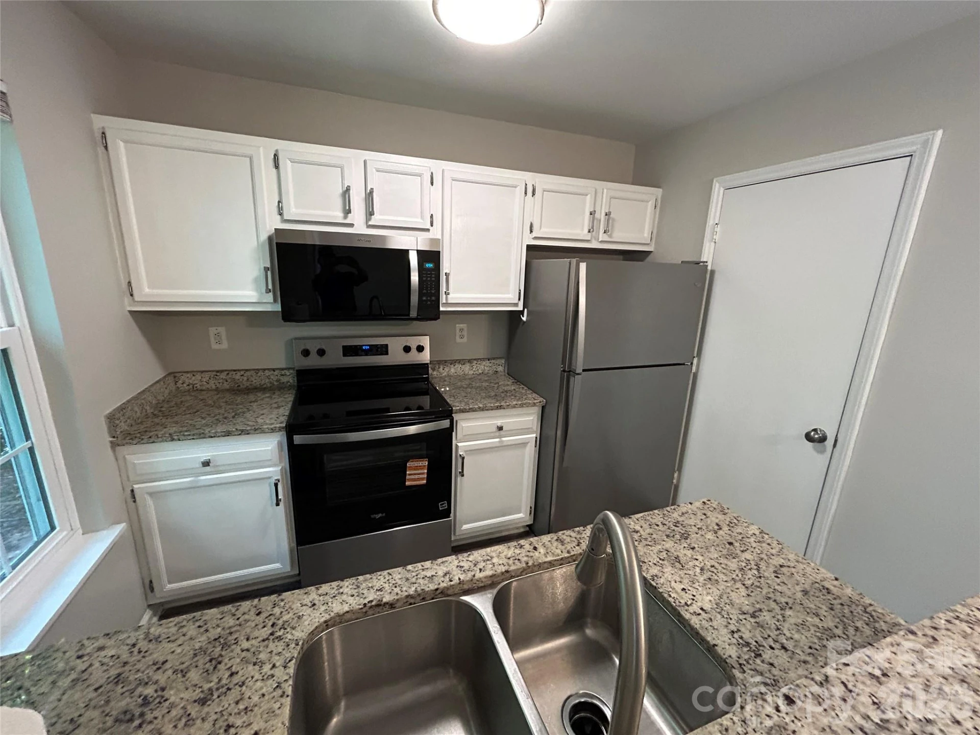 6466 Windsor Gate Lane - Photo 13