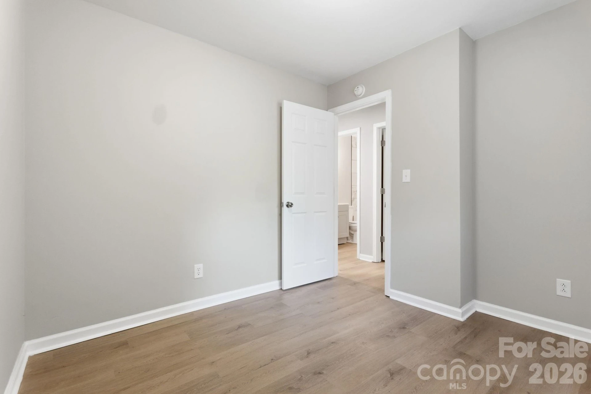 364 Leafmore Drive - Photo 16