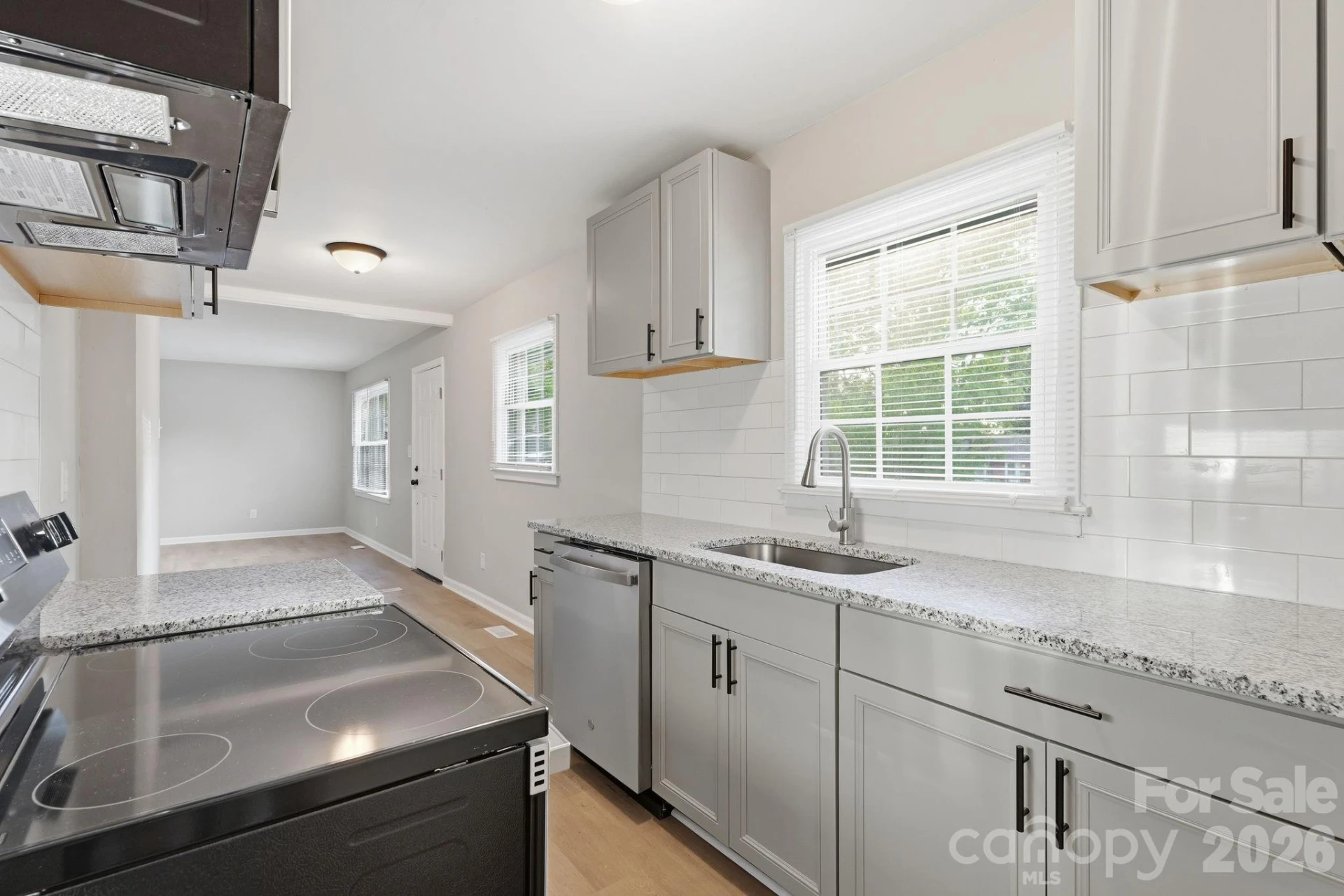 364 Leafmore Drive - Photo 8