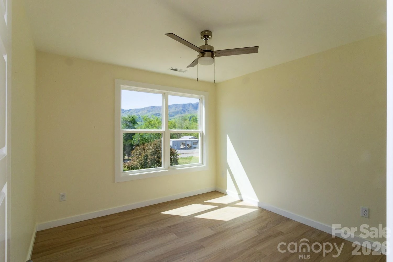 46 Vance Avenue - Photo 4