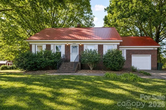 1314 Shady Oak Trail