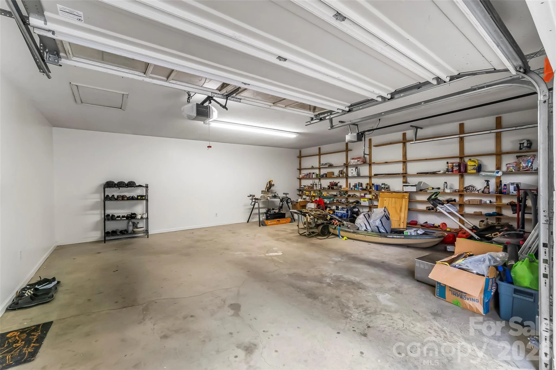 570 Pleasant View Drive - Photo 30