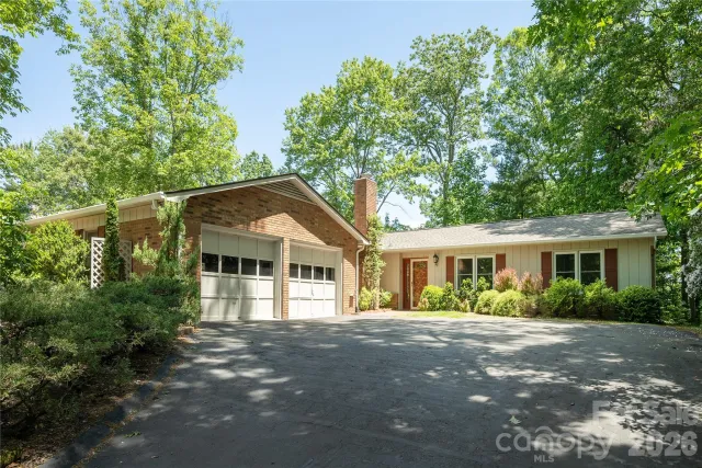 4 Galax Lane, Hendersonville, NC, 28791