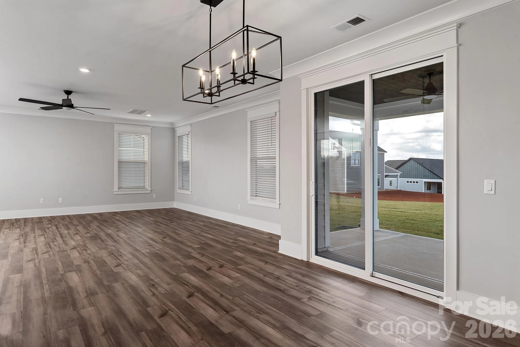2075 Fordhill Street - Photo 14