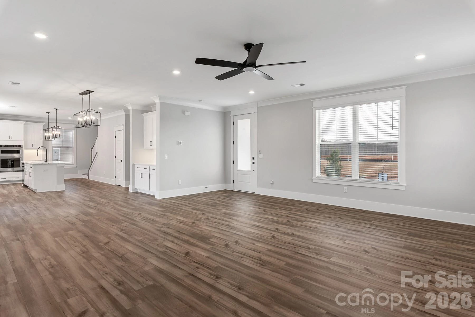 2075 Fordhill Street - Photo 3