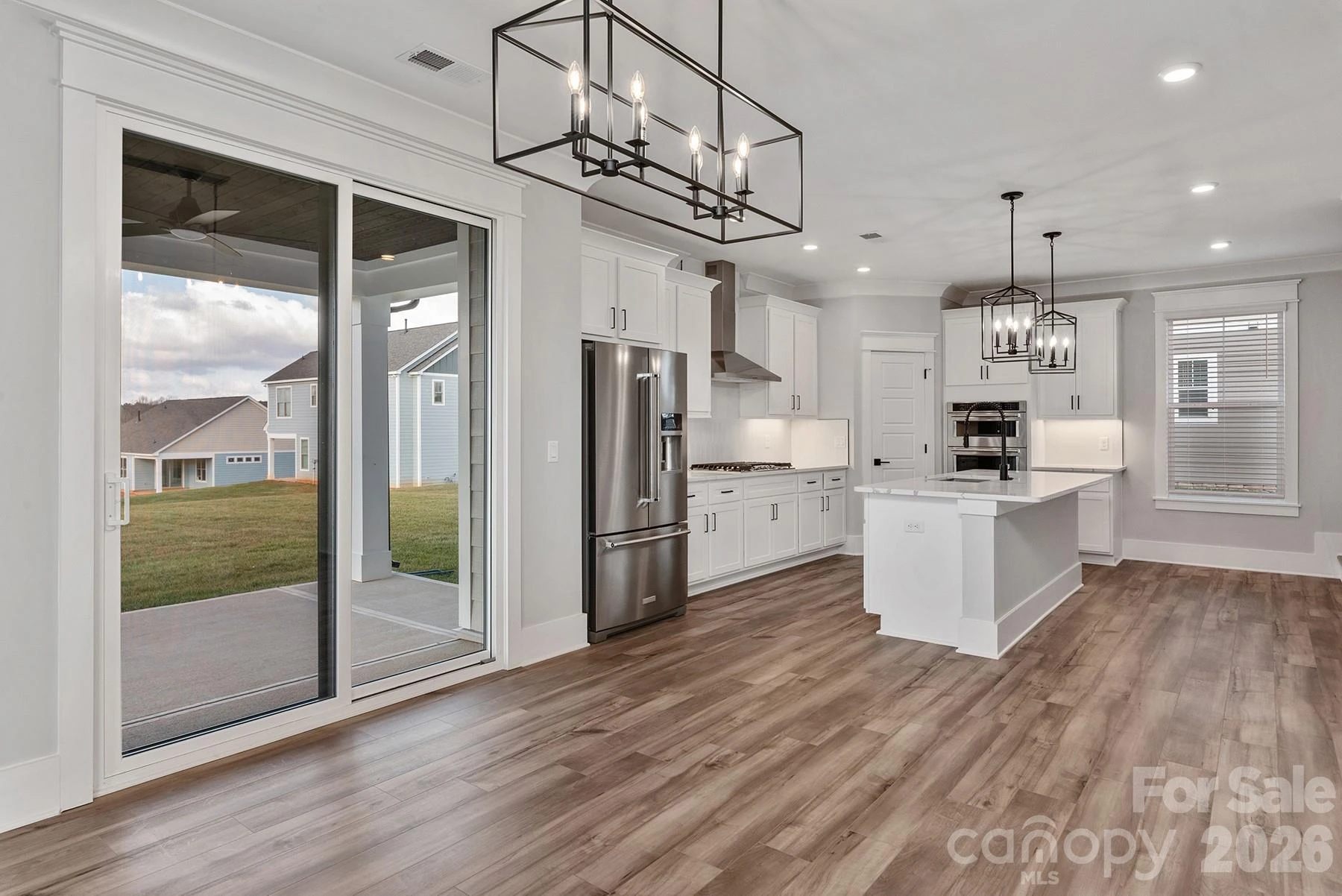 2075 Fordhill Street - Photo 6