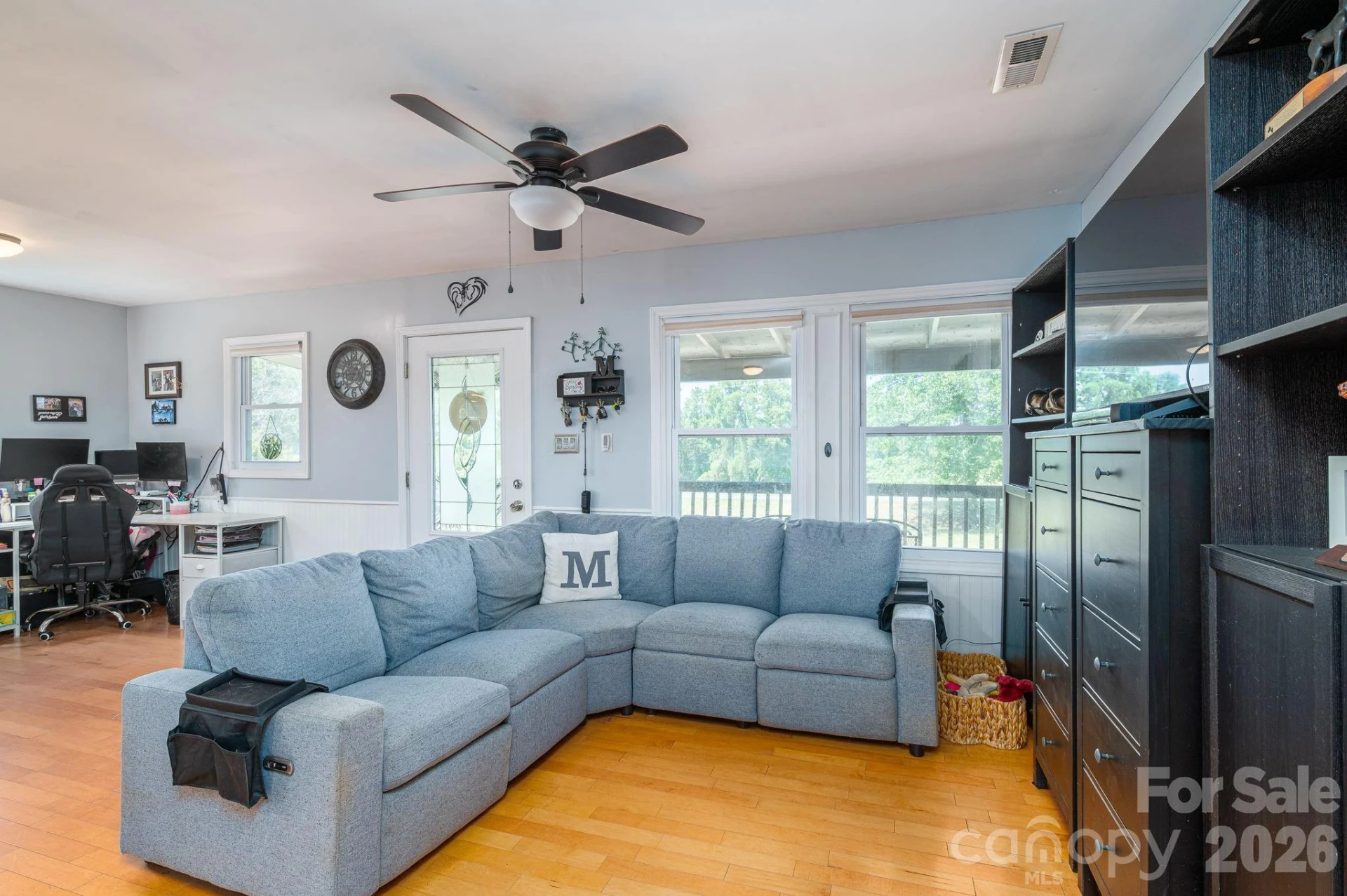 2024 Willis Road - Photo 6