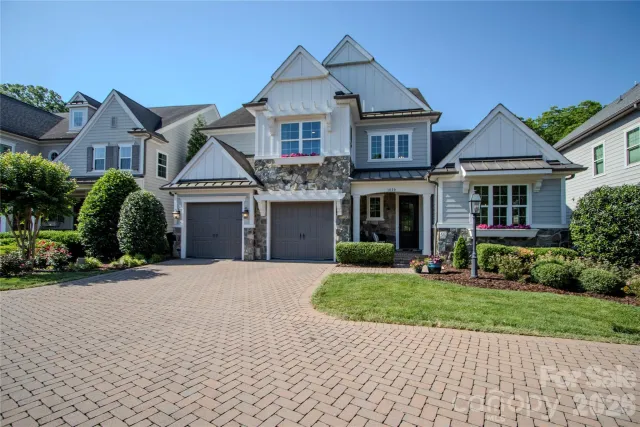 1020 Sharon Amity Road
