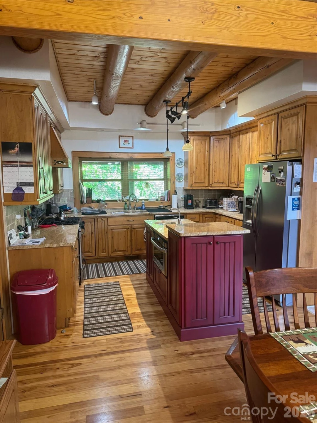 686 Hyacinth Drive - Photo 7