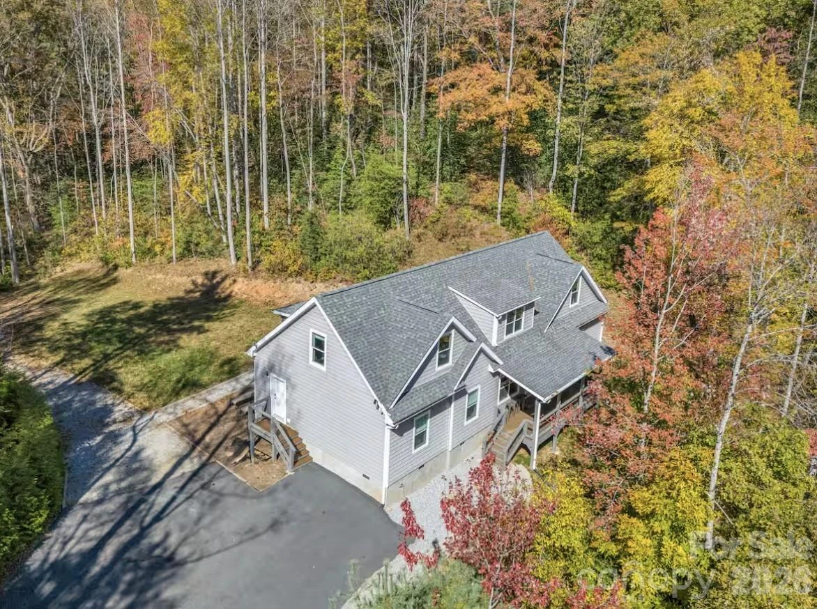 311 Charming Lane
