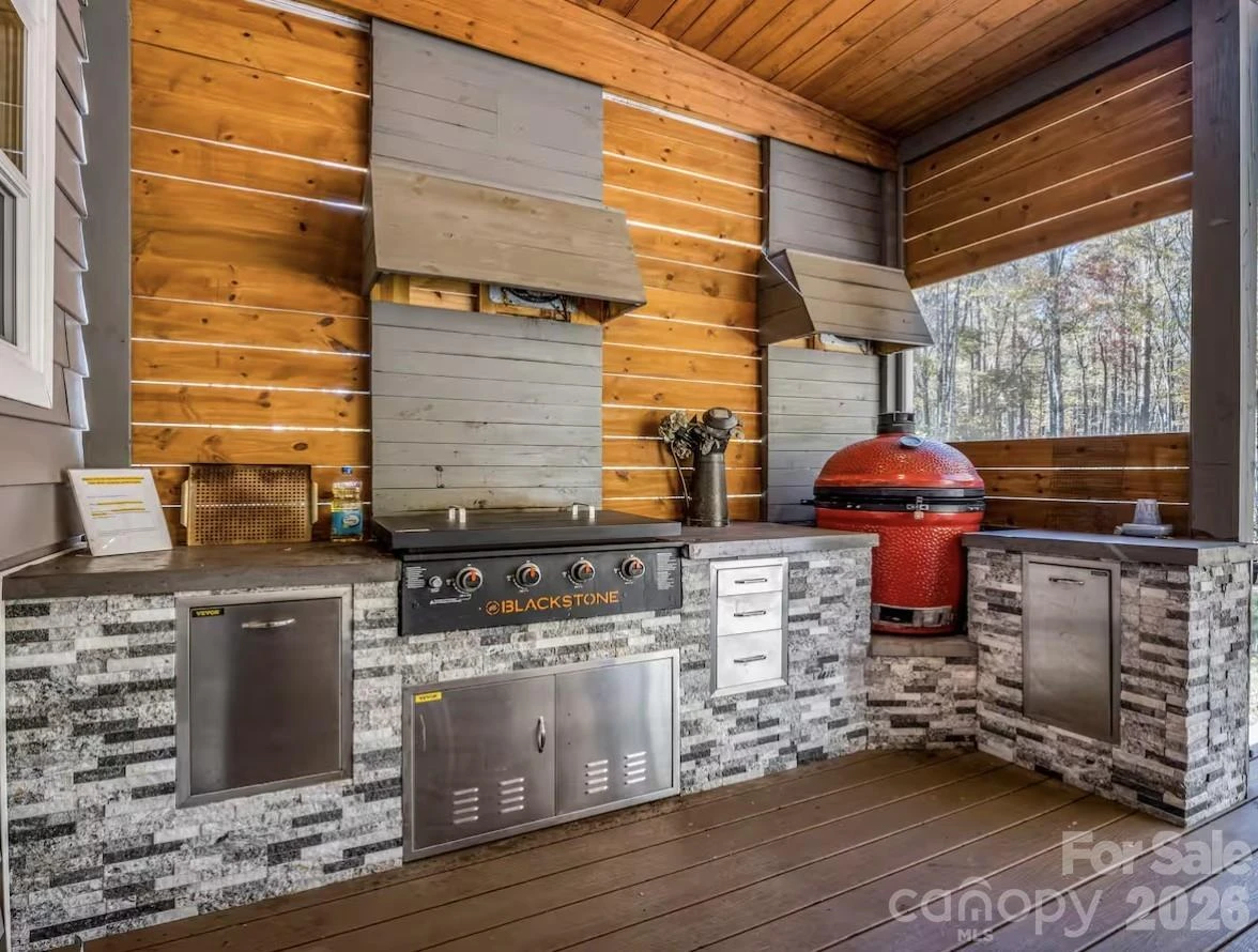 311 Charming Lane - Photo 14