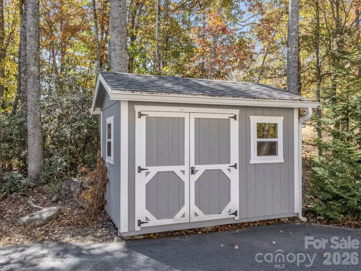 311 Charming Lane - Photo 48