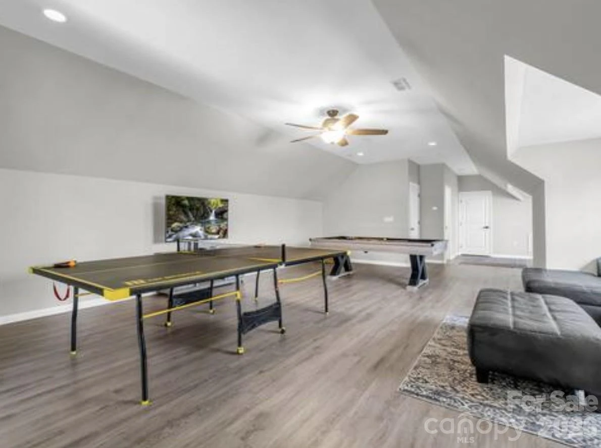 311 Charming Lane - Photo 10