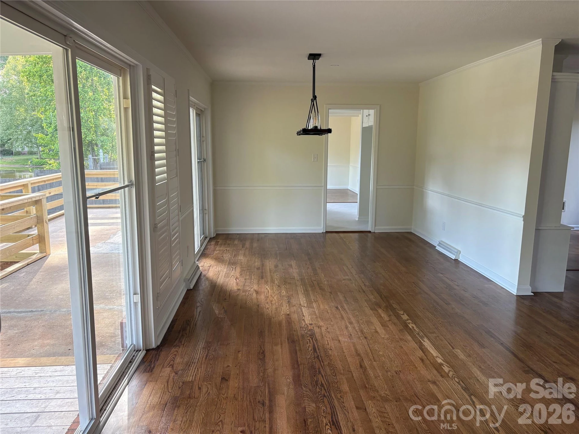 622 Carolina Avenue - Photo 5