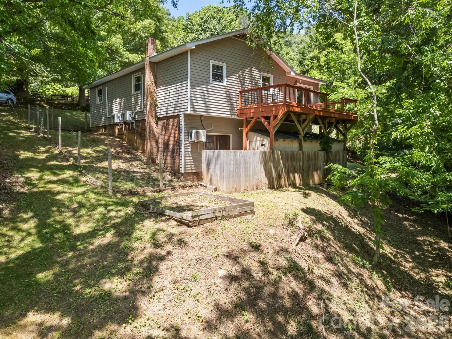 157 Highland Terrace - Photo 2