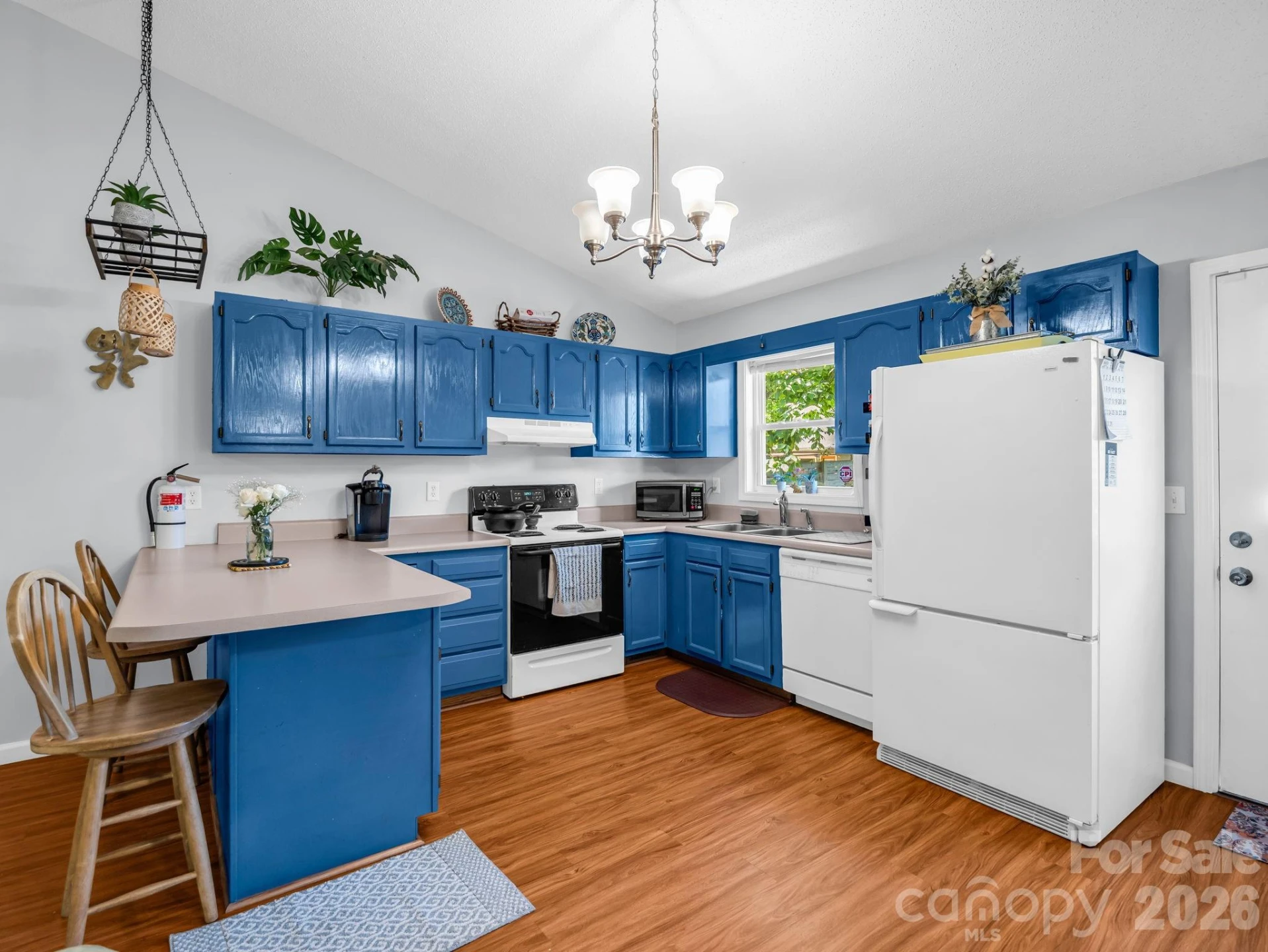 23 Peace Street - Photo 4