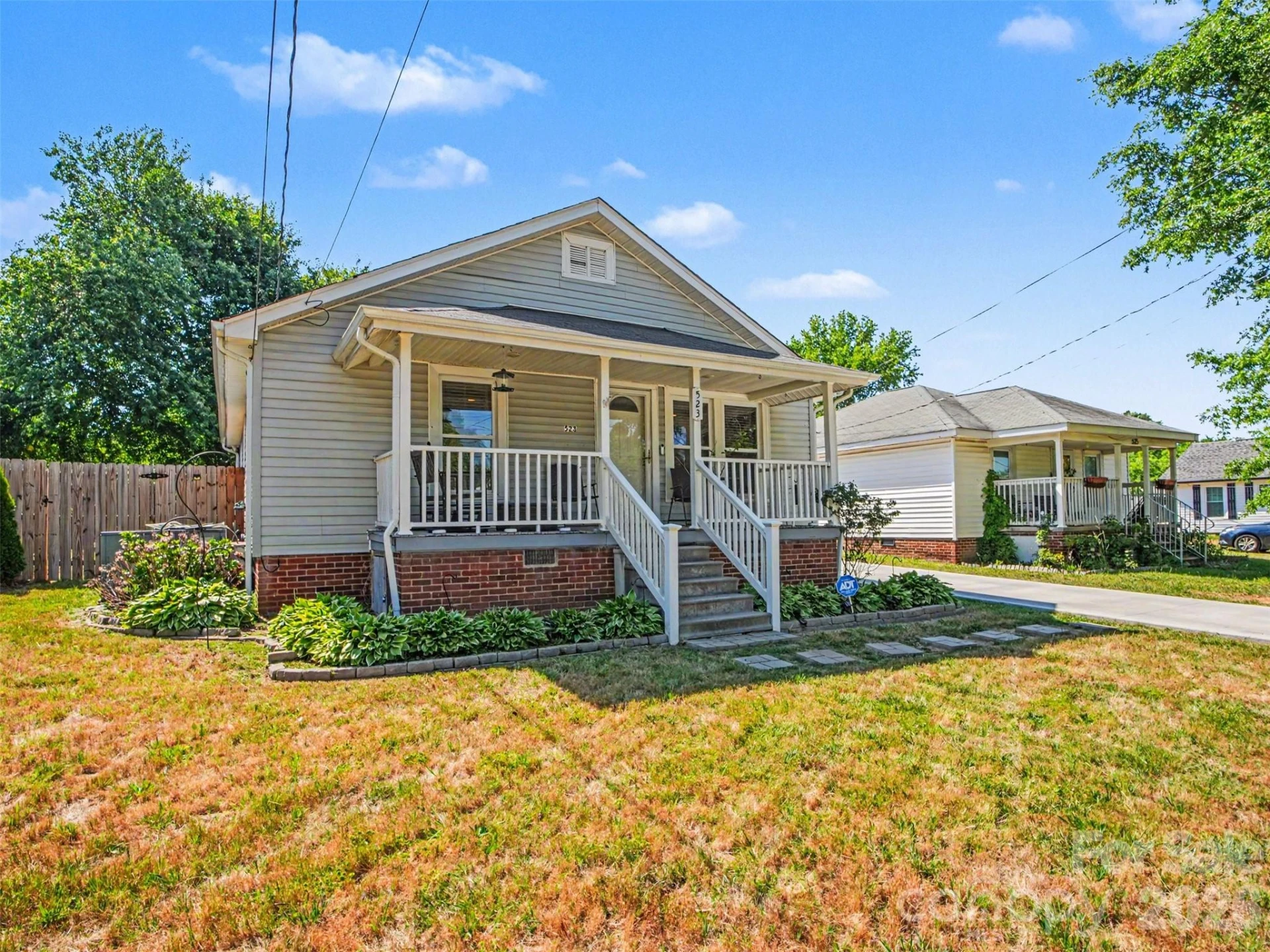 523 Patterson Avenue - Photo 4