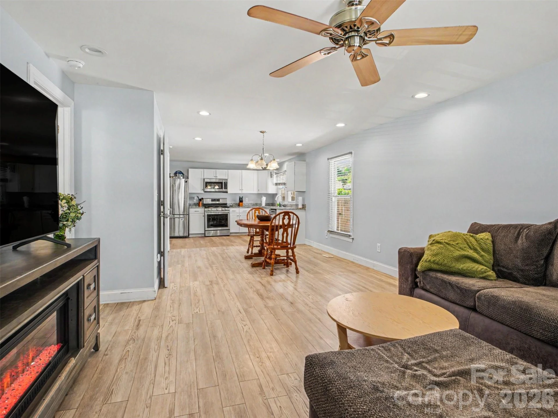 523 Patterson Avenue - Photo 6