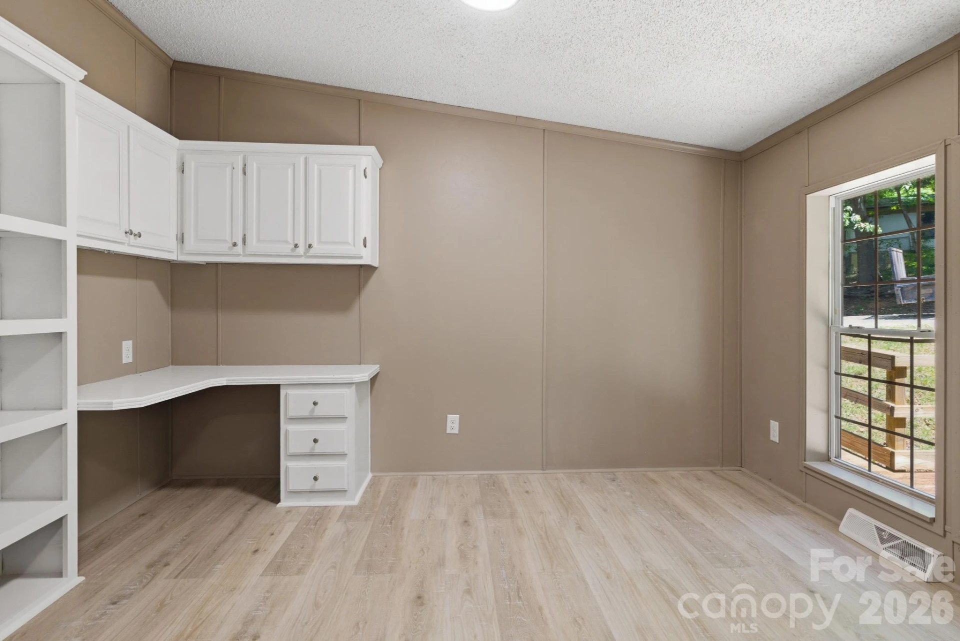 154 Ridgedale Road - Photo 10