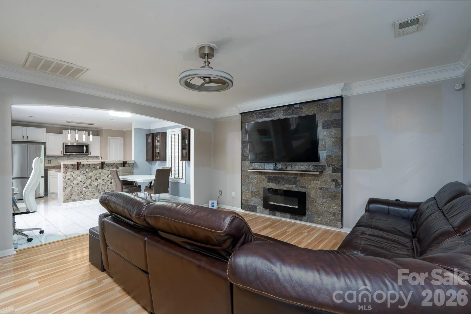 7329 Hidden Creek Drive - Photo 4