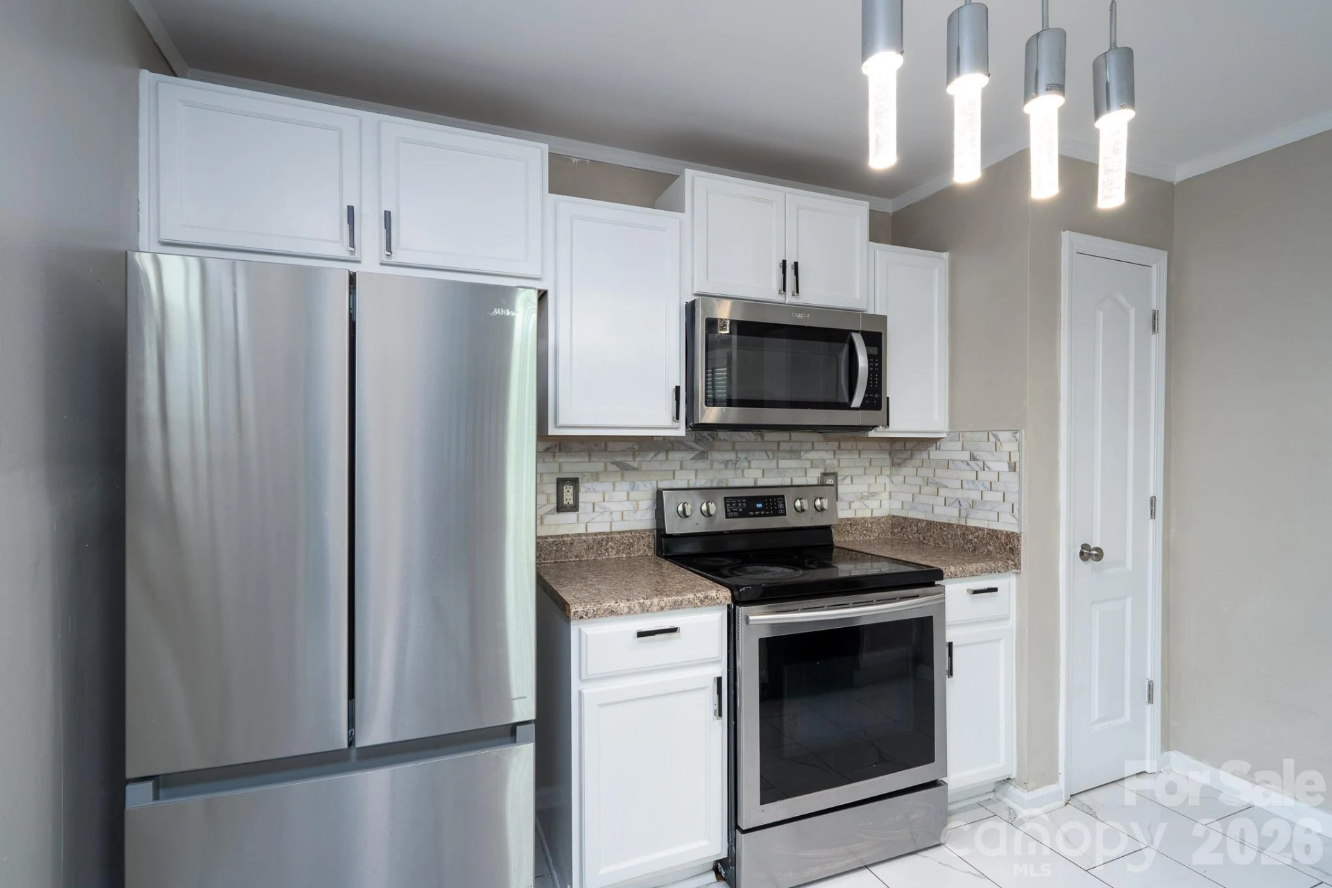 7329 Hidden Creek Drive - Photo 9