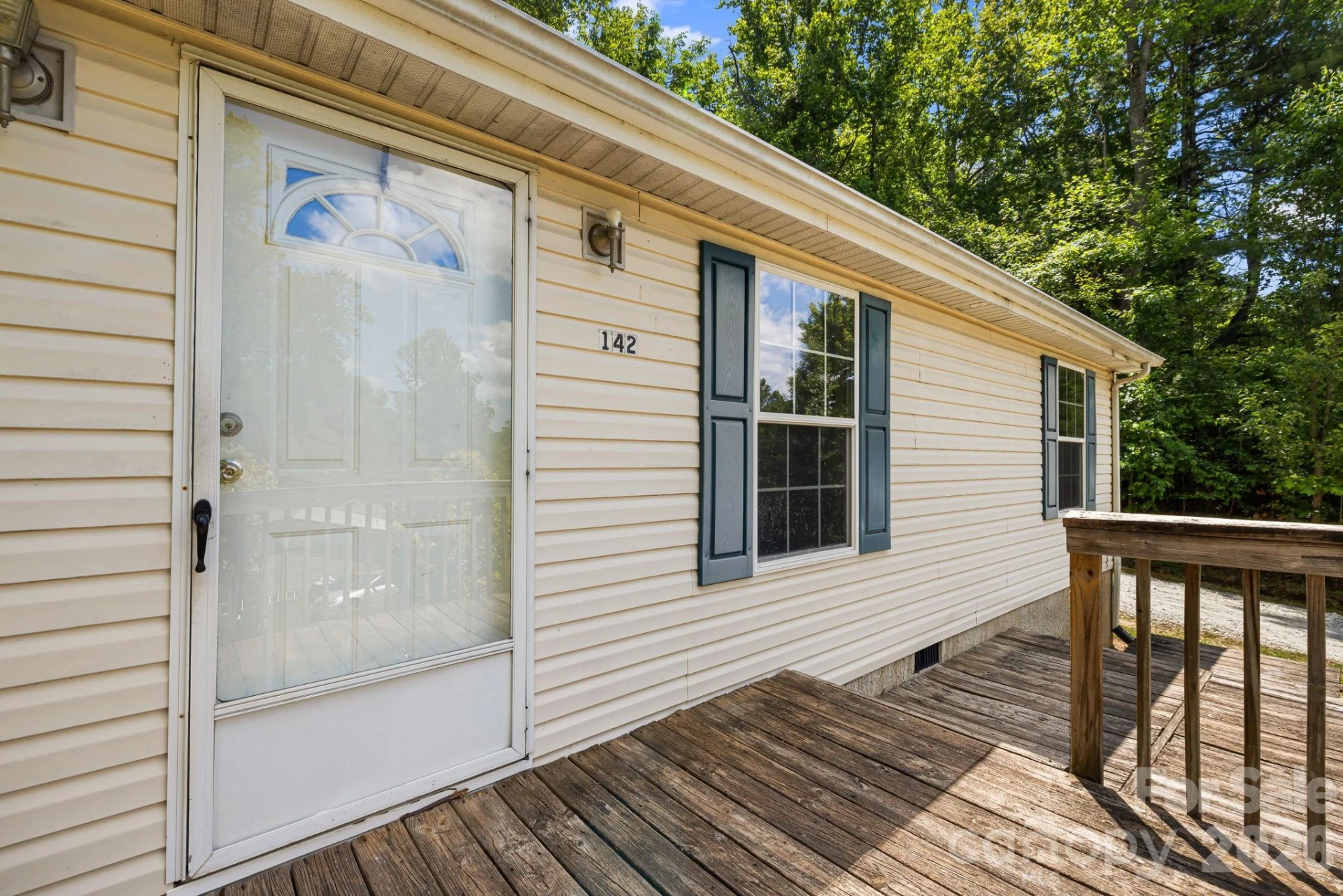 142 Josiah Lane - Photo 2