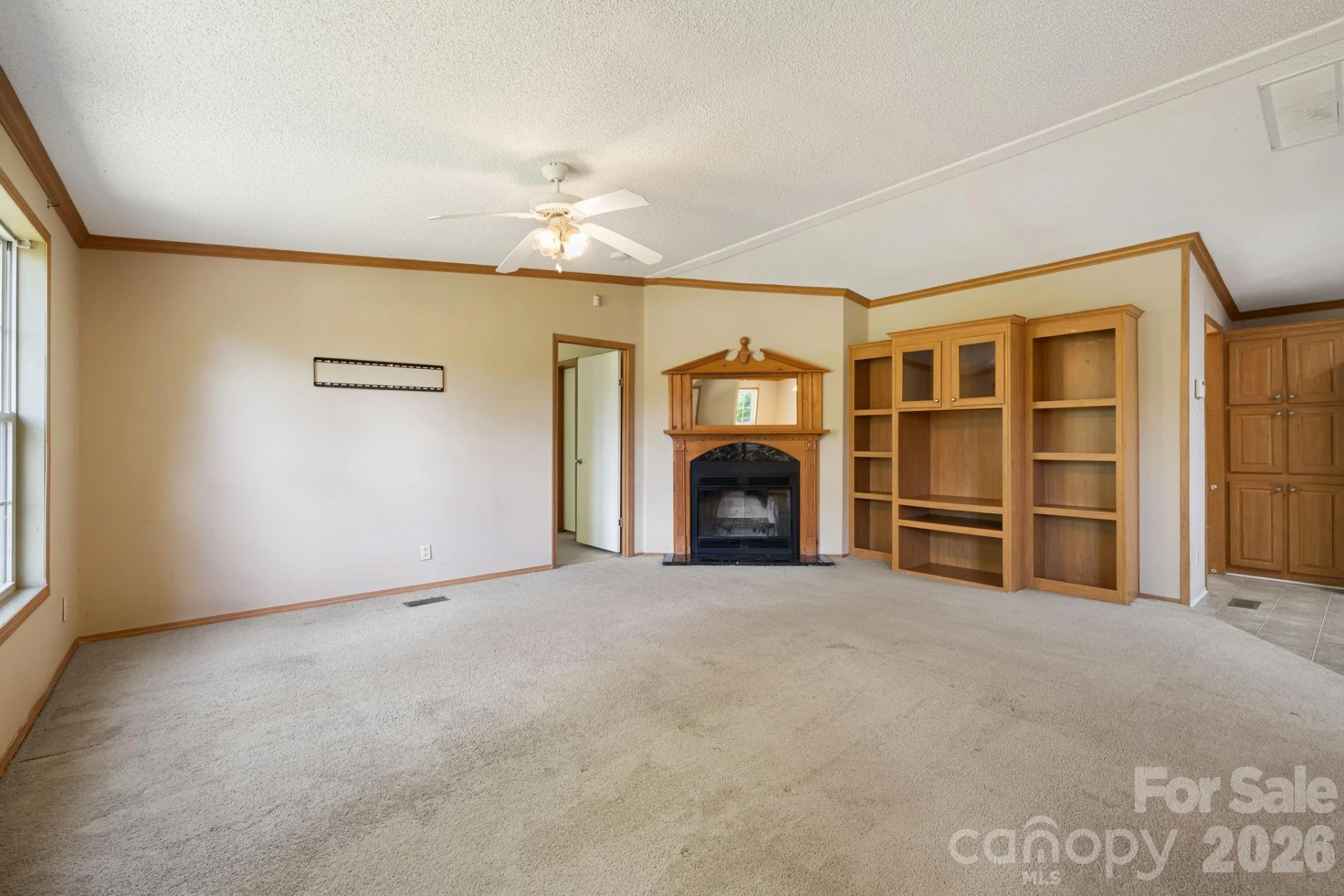 142 Josiah Lane - Photo 3
