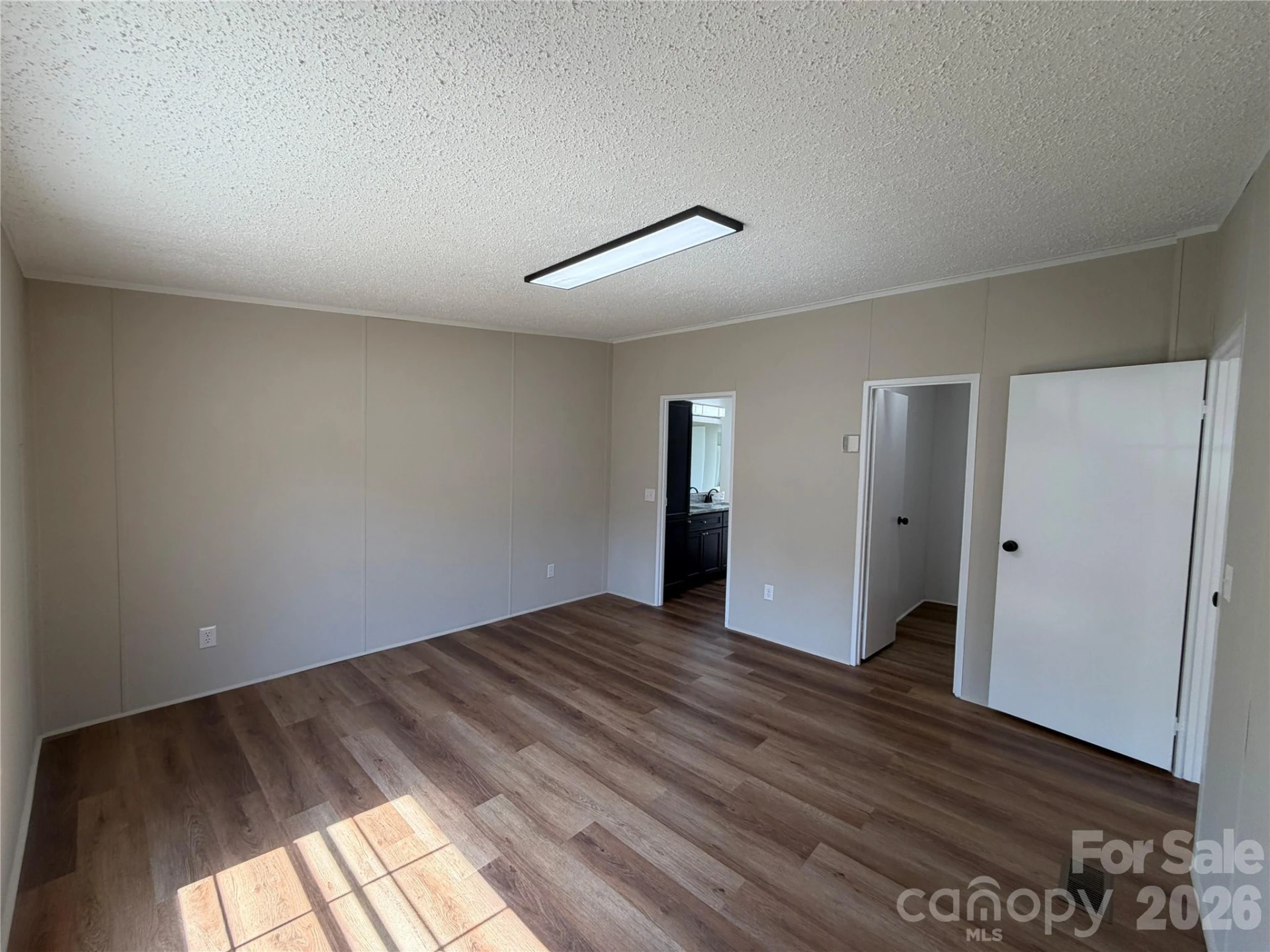222 Maine Avenue - Photo 3