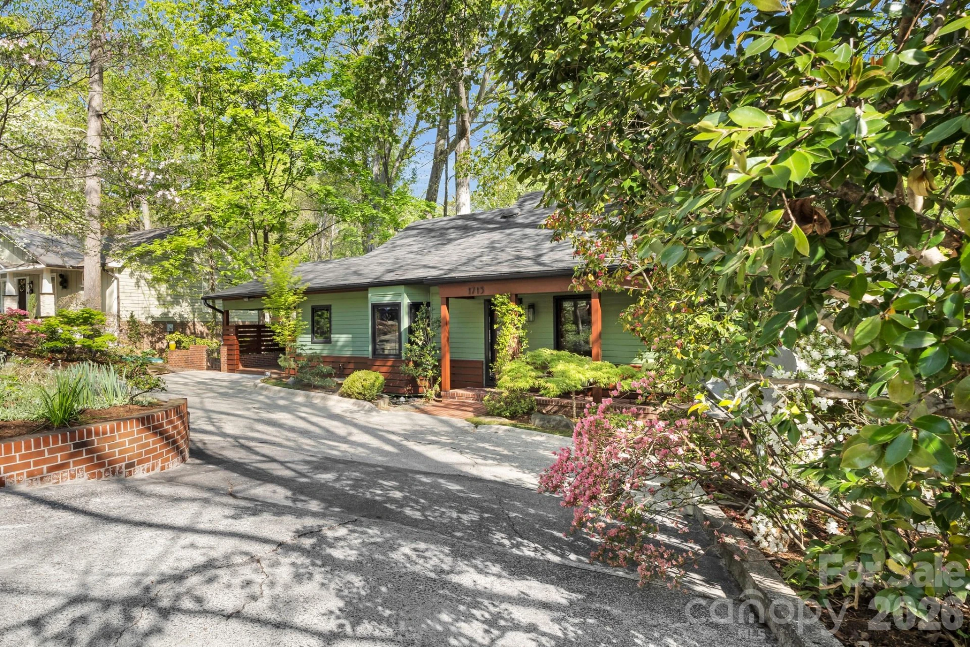 1715 Buena Vista Road - Photo 2