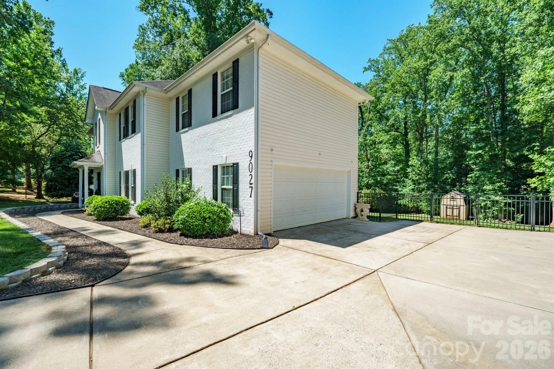 9027 Leah Meadow Lane - Photo 39