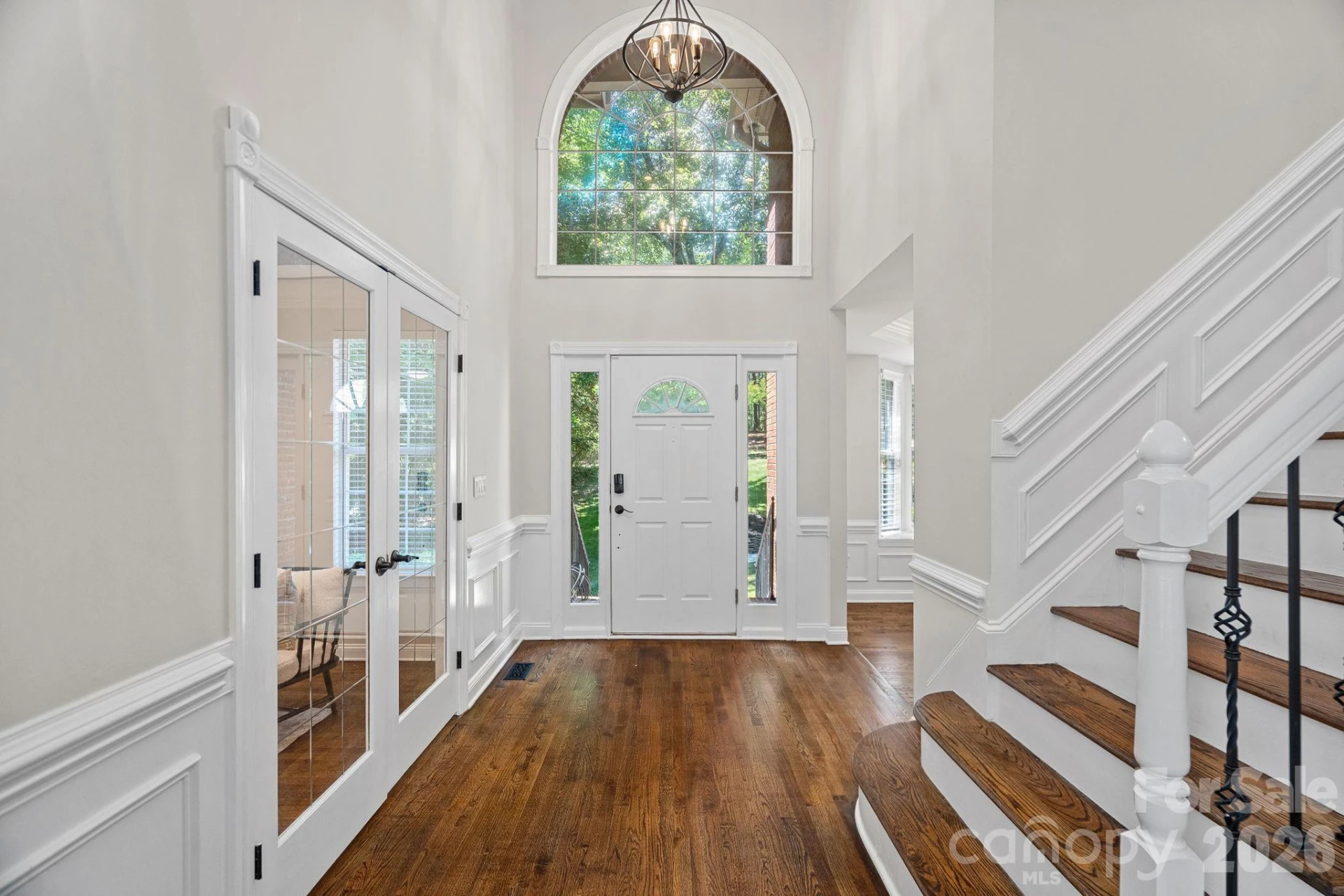 192 Sunrise Circle - Photo 2