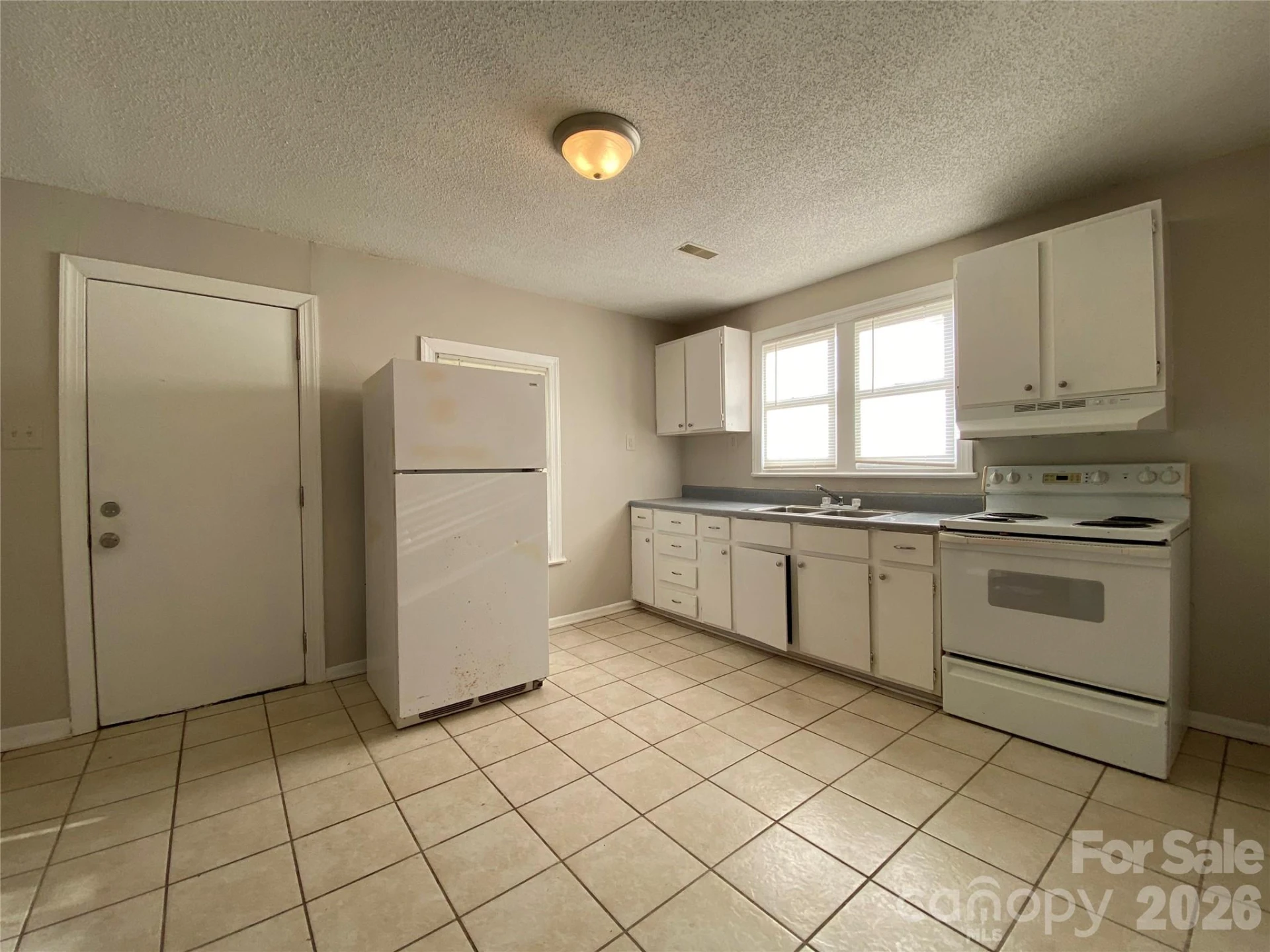 1104 Baker Boulevard - Photo 3