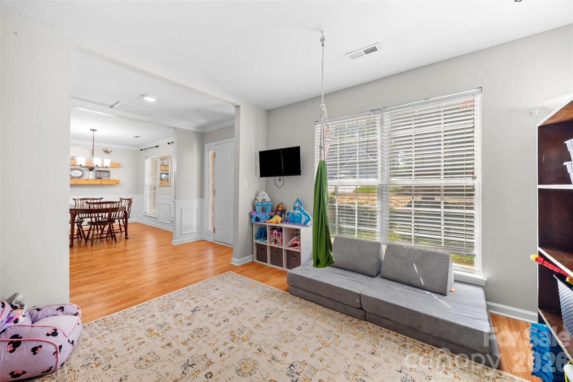 570 Saddlebrook Drive - Photo 5