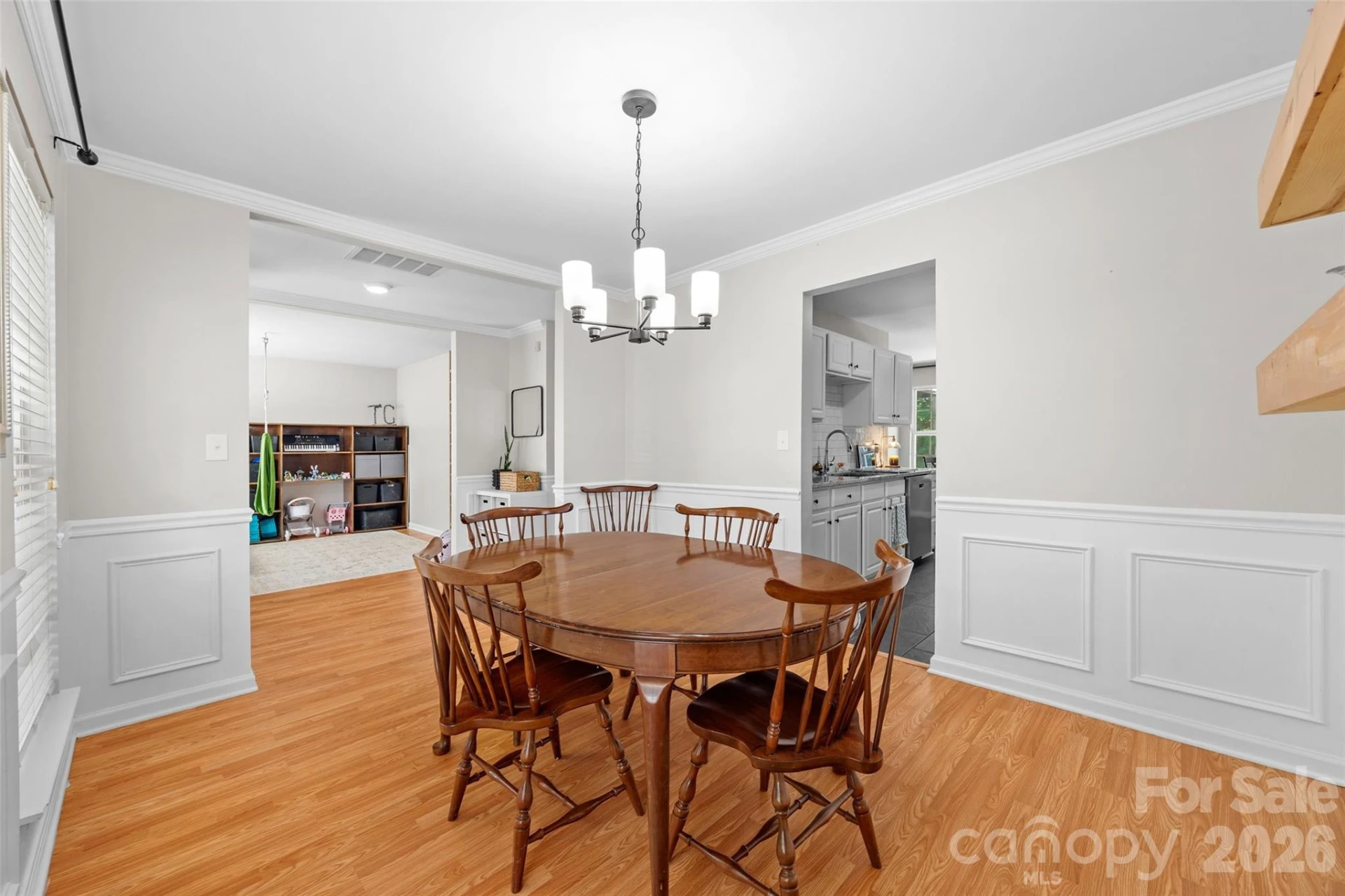 570 Saddlebrook Drive - Photo 7