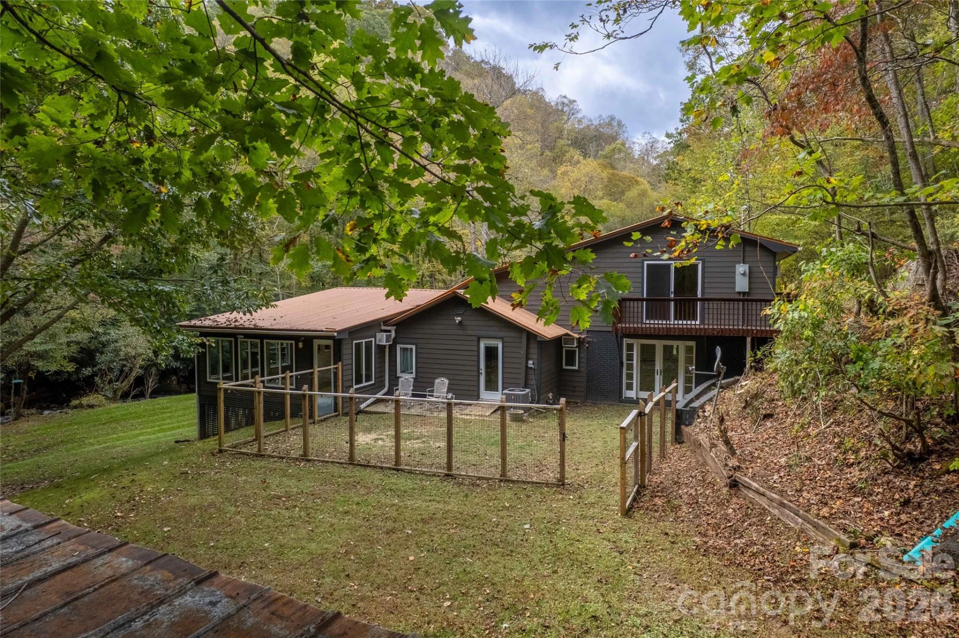 214 Chin Tree Road - Photo 3