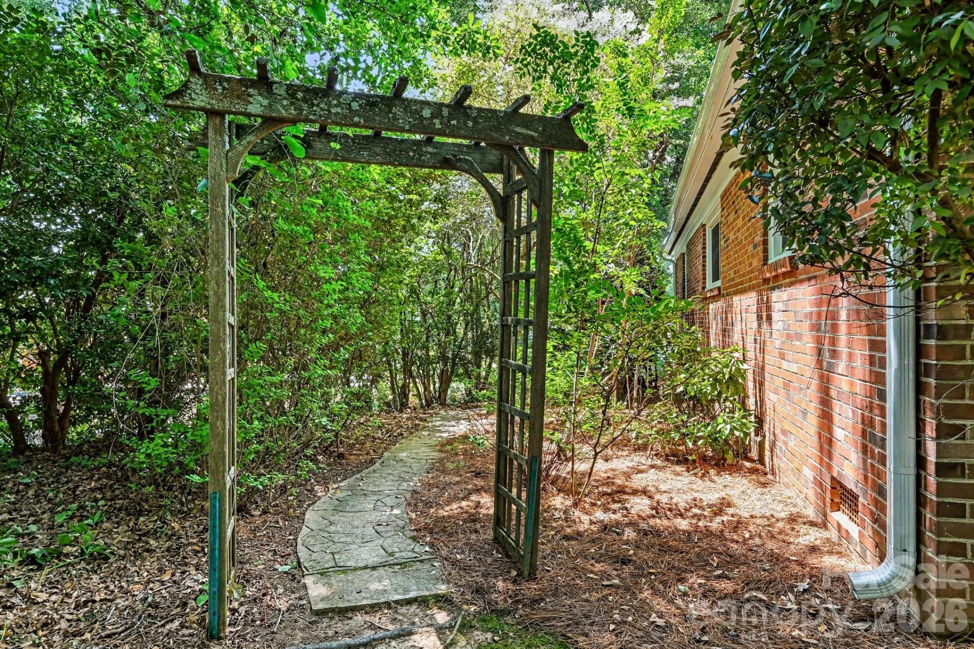 6641 Brookmeade Drive - Photo 30