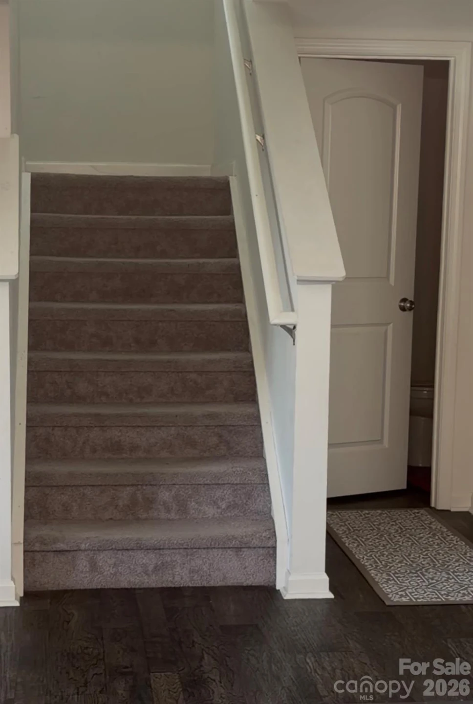 244 Amberly Circle - Photo 13