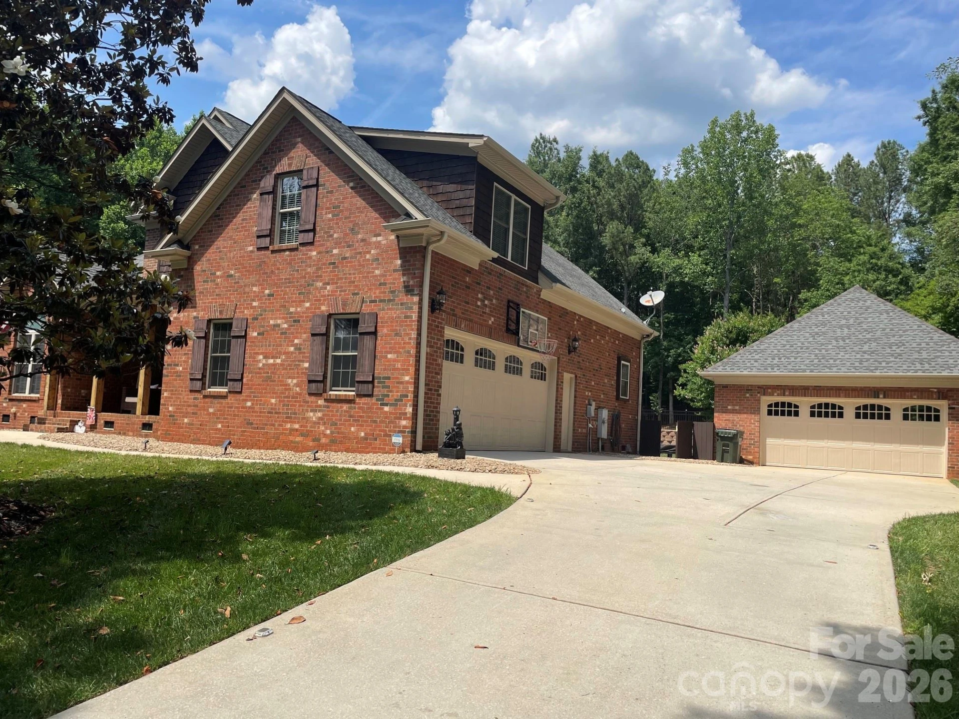4618 Water Oak Drive - Photo 2