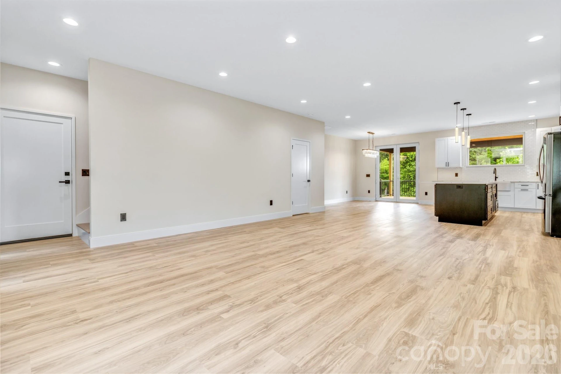 221 Coopers Drive - Photo 13