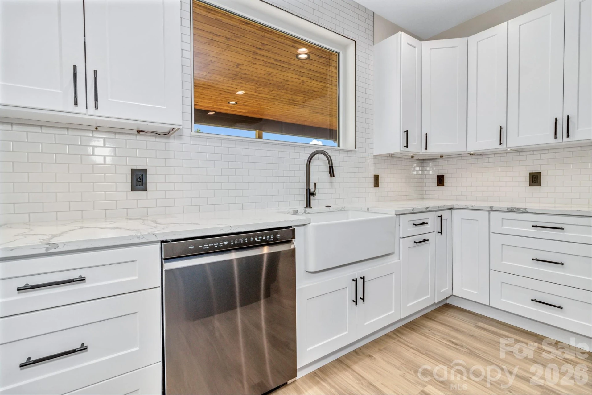 221 Coopers Drive - Photo 15