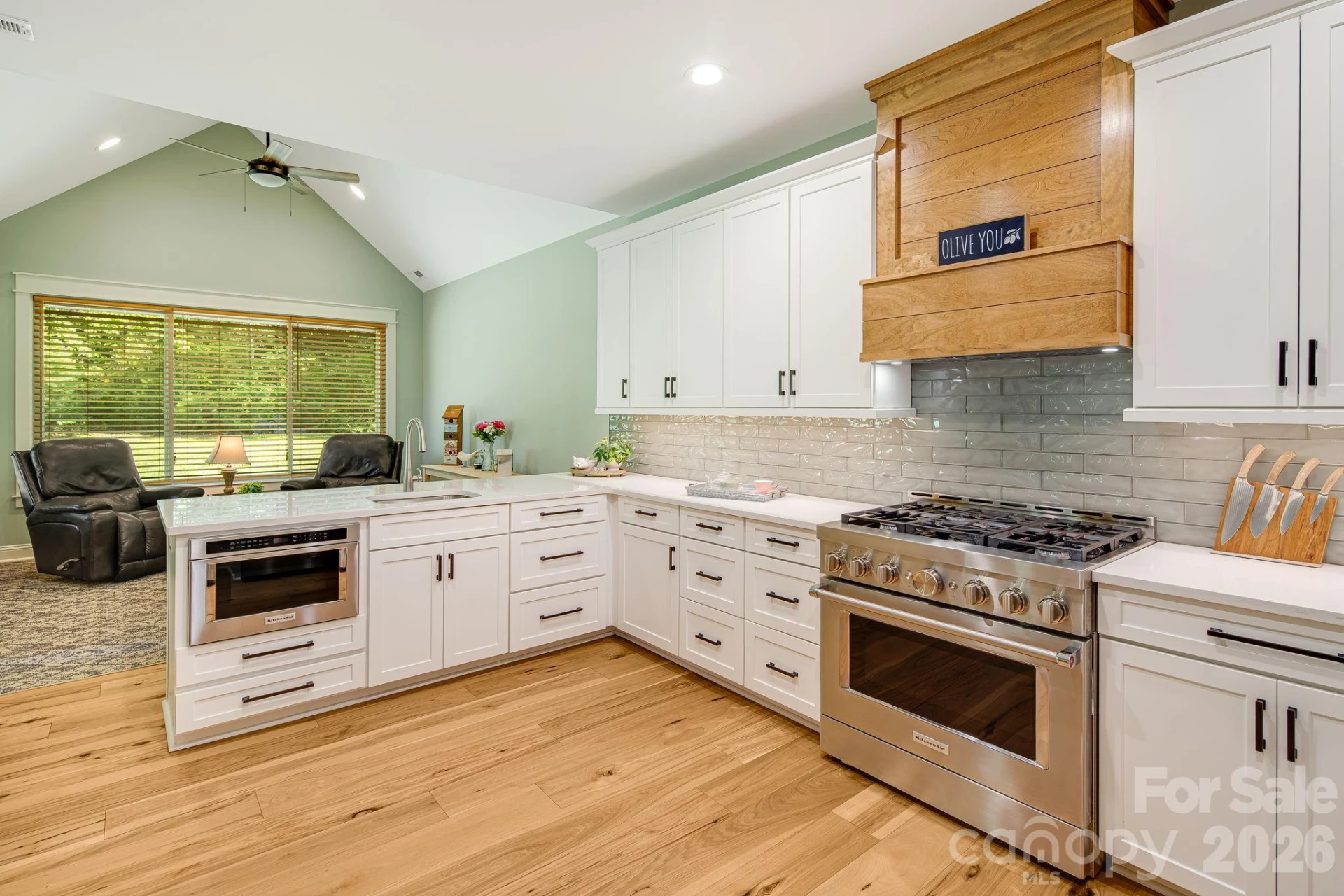 30 Shipman Parkway - Photo 11
