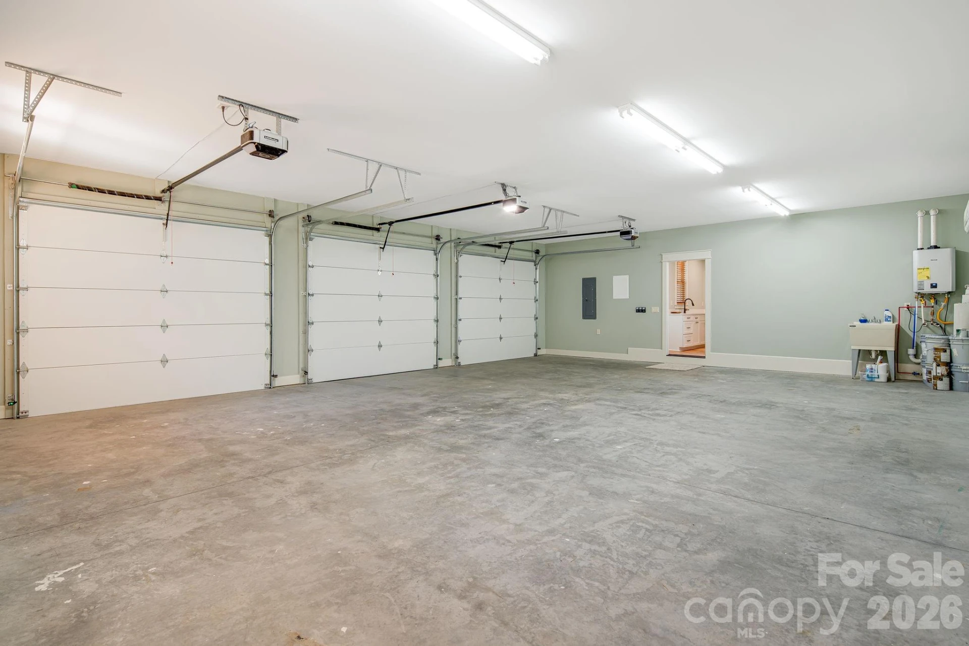 30 Shipman Parkway - Photo 36
