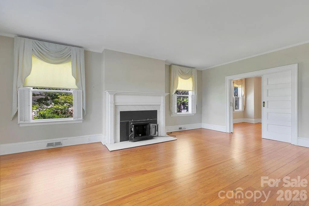 208 Probart Street - Photo 11