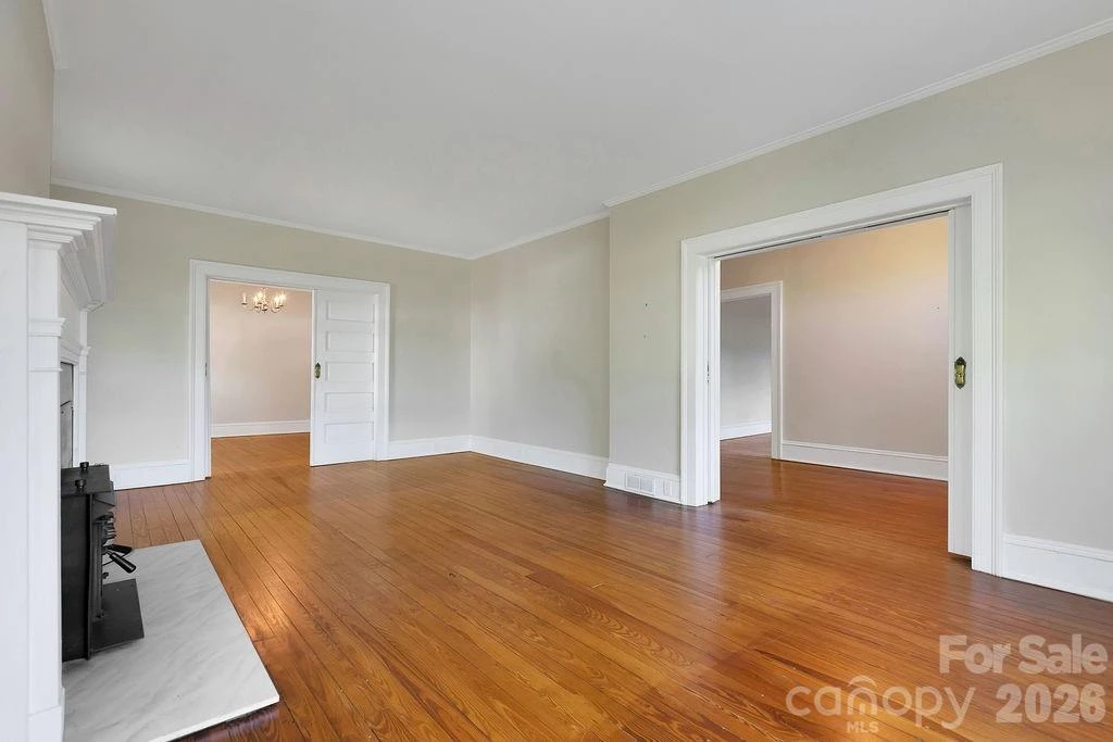 208 Probart Street - Photo 13