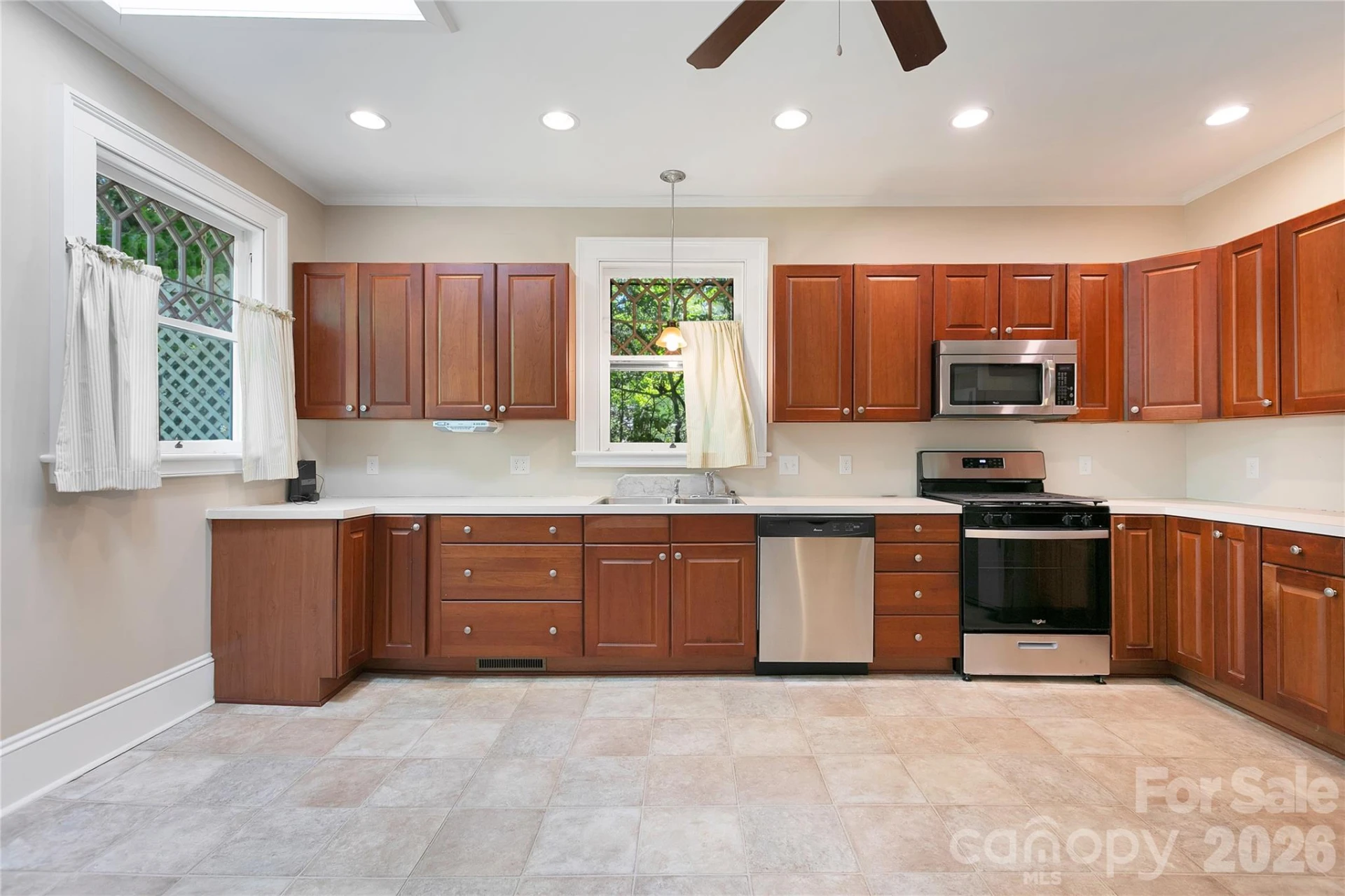 208 Probart Street - Photo 26