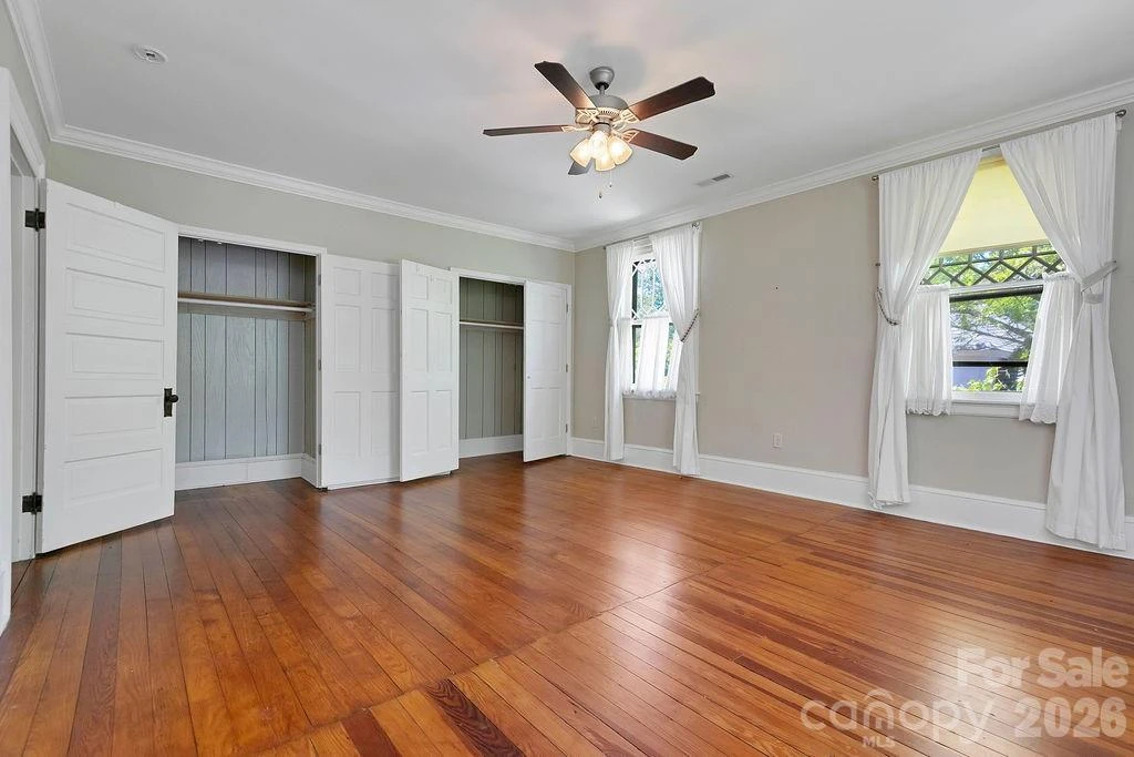 208 Probart Street - Photo 36